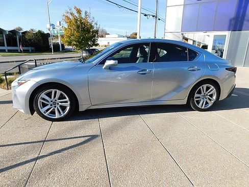 Used 2021 Lexus IS 300 IS 300 w/ Comfort Package image 11