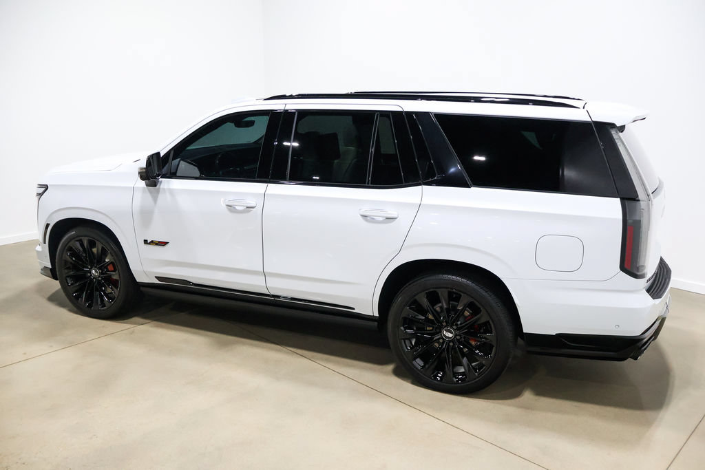 Used 2026 Cadillac Escalade V AWD/4WD image 16