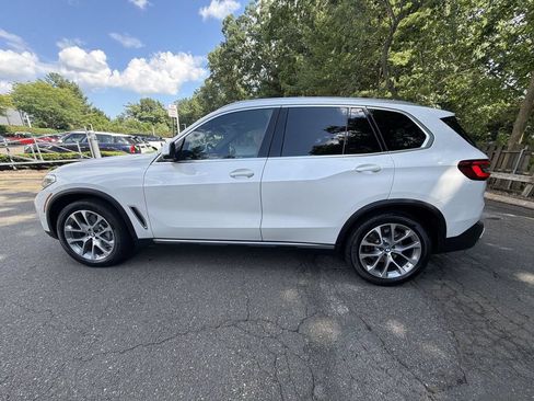 Used 2023 BMW X5 xDrive40i w/ Premium Package AWD/4WD image 11