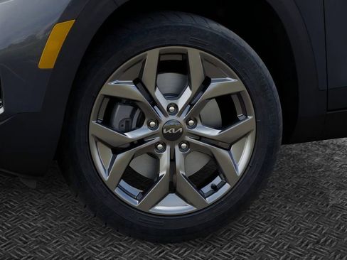 New 2026 Kia Seltos LX image 9