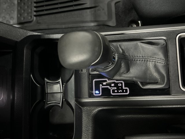 Certified 2022 Toyota Tacoma TRD Sport AWD/4WD image 16