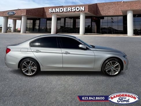 Used 2018 BMW 330i Sedan w/ Convenience Package image 2