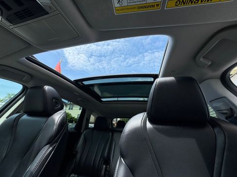 Used 2023 Acura MDX SH-AWD image 31