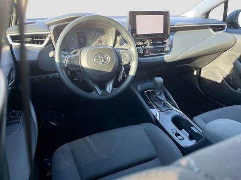 Used 2025 Toyota Corolla LE image 22