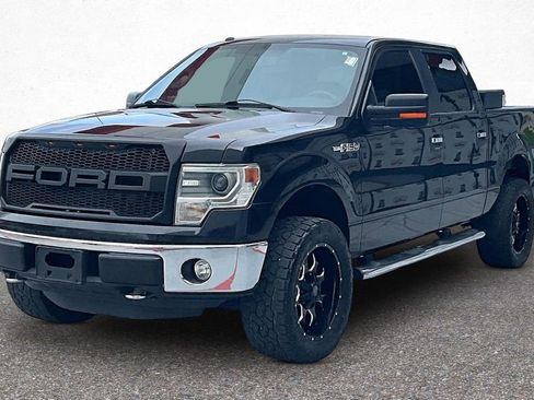 Used 2014 Ford F150 XLT w/ Equipment Group 302A Luxury image 3