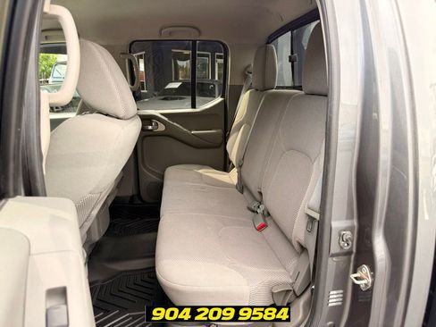 Used 2017 Nissan Frontier SV w/ SV Value Truck Package RWD image 23