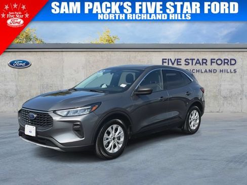 Used 2024 Ford Escape Active FWD image 4