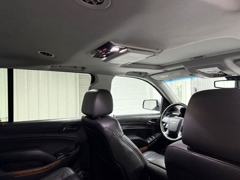 Used 2015 Chevrolet Suburban LTZ AWD/4WD image 44