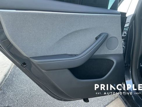 Used 2025 Tesla Model 3 Long Range image 28