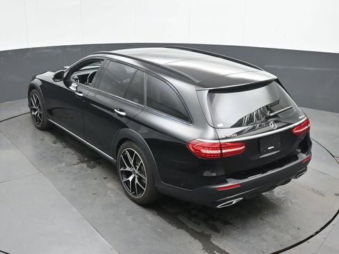 Used 2022 Mercedes-Benz E 450 4MATIC All-Terrain Wagon image 39