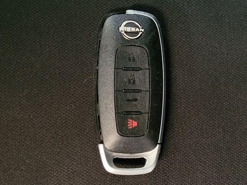Used 2024 Nissan Sentra S FWD image 32