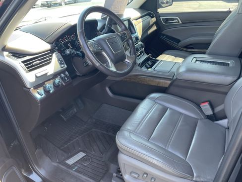 Used 2018 GMC Yukon XL Denali w/ Open Road Package image 12