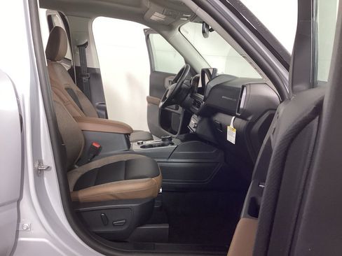 New 2026 Ford Bronco Sport Outer Banks image 8