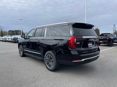 New 2026 GMC Yukon XL Elevation image 5