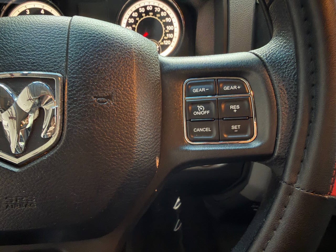 Used 2018 RAM 1500 Express w/ Express Value Package AWD/4WD image 24