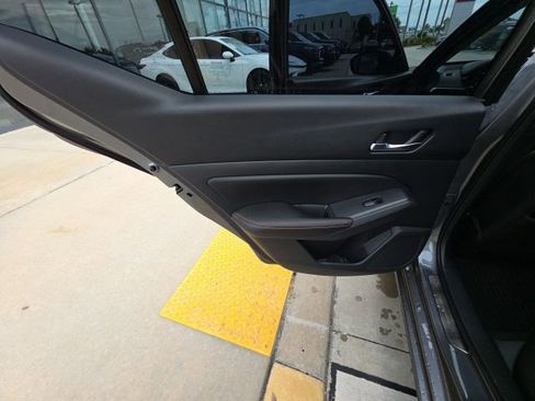 Used 2020 Nissan Altima 2.5 SR w/ Premium Package FWD image 20