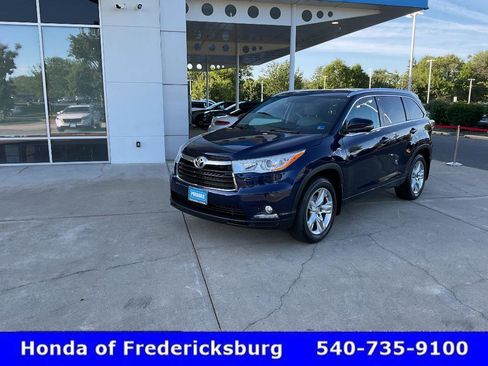 Used 2015 Toyota Highlander Limited AWD/4WD image 1