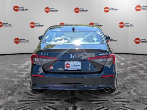 Used 2022 Honda Civic Sport image 6