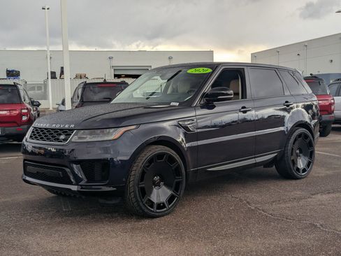 Used 2020 Land Rover Range Rover Sport HSE image 29