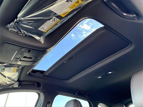 New 2025 MAZDA CX-5 Signature image 14