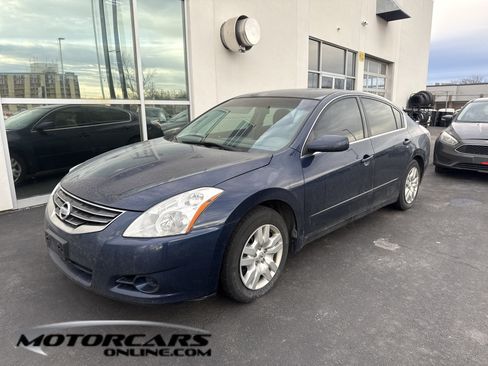 Used 2012 Nissan Altima 2.5 S image 1