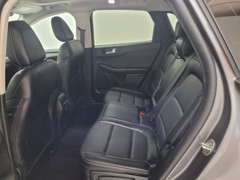 Used 2021 Ford Escape SEL w/ Technology Package FWD image 18