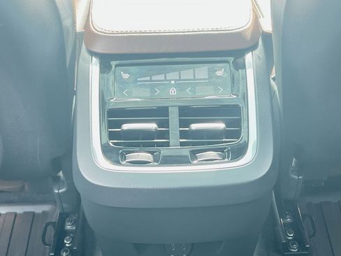 Certified 2023 Volvo XC90 B6 Plus w/ Protection Package Premier image 23