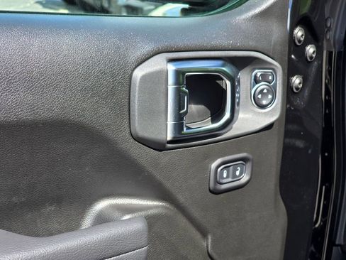 New 2026 Jeep Gladiator Sport AWD/4WD image 34