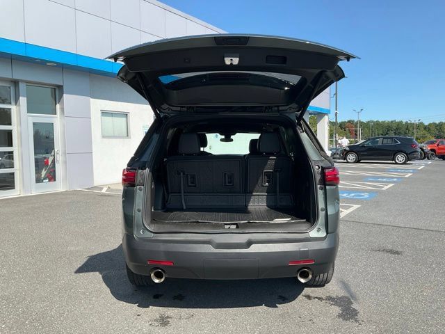 Used 2023 Chevrolet Traverse LT AWD/4WD image 18