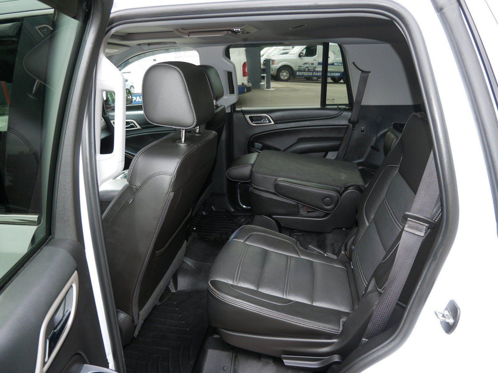 Used 2018 GMC Yukon Denali w/ Denali Ultimate Package AWD/4WD image 11