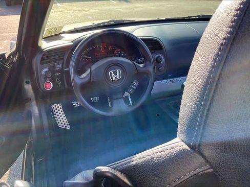 Used 2007 Honda S2000 image 8