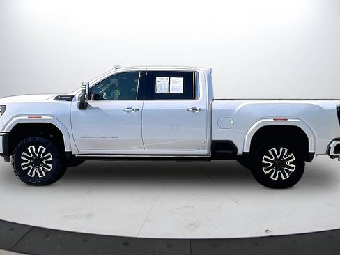 Used 2024 GMC Sierra 2500 Denali Ultimate AWD/4WD image 5