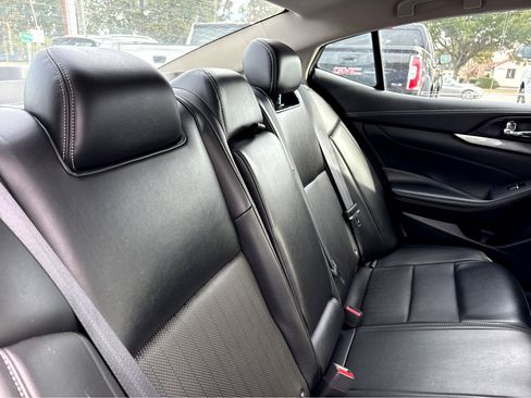Used 2023 Nissan Maxima SV w/ Floor Mat Group image 13