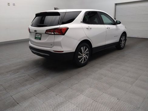 Used 2023 Chevrolet Equinox LT FWD image 9