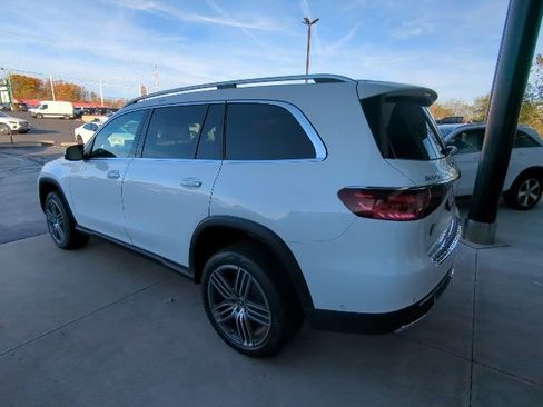 New 2025 Mercedes-Benz GLS 450 4MATIC image 4