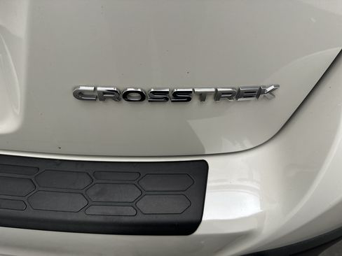 Used 2022 Subaru Crosstrek 2.0i Premium AWD/4WD image 12