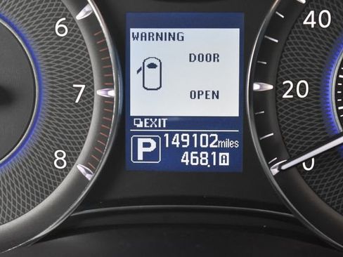 Used 2013 INFINITI QX56 4WD w/ Theater Pkg image 17