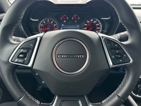 Used 2023 Chevrolet Camaro LT w/ Technology Package image 22
