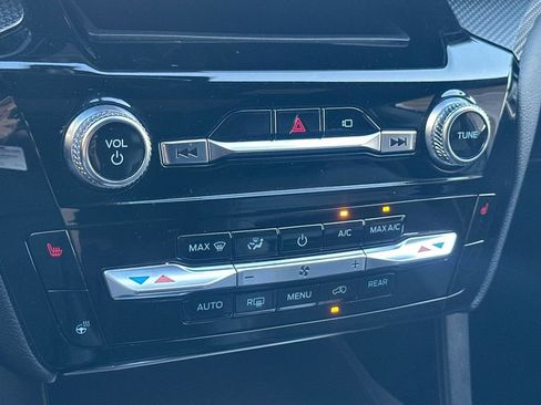 Certified 2023 Ford Explorer ST-Line w/ Class IV Trailer Tow Package image 25