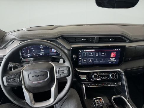 Used 2024 GMC Sierra 1500 Denali w/ Denali Reserve Package AWD/4WD image 18