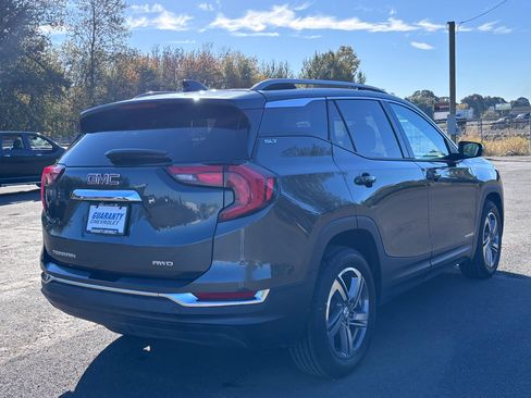Used 2020 GMC Terrain SLT image 10