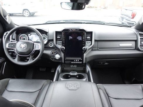 Used 2025 RAM 1500 Laramie w/ Sport Appearance Package AWD/4WD image 41