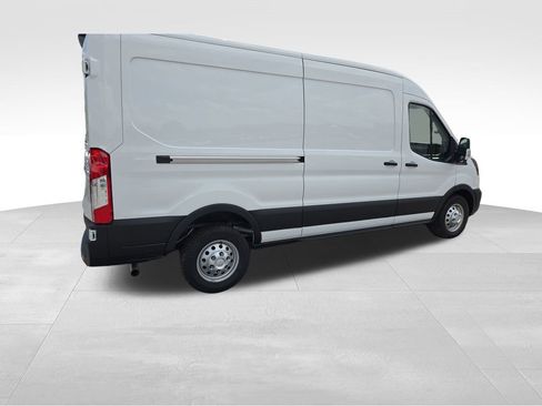 New 2025 Ford Transit 250 148 Medium Roof Extended AWD image 5