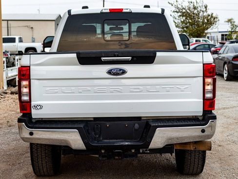 Used 2021 Ford F250 Lariat w/ Lariat Value Package image 4