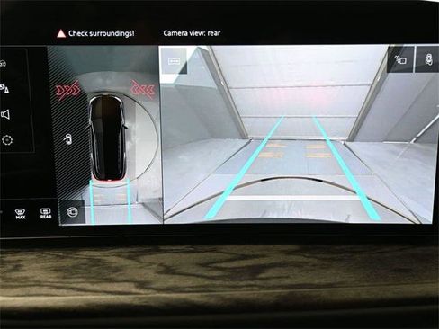 Certified 2025 Audi Q5 Premium w/ Convenience Package image 20