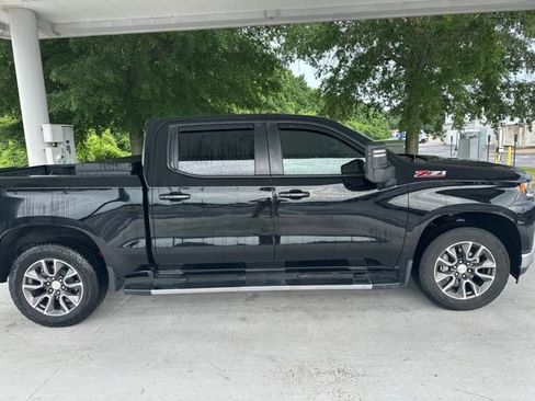 Used 2021 Chevrolet Silverado 1500 LT w/ All Star Edition Plus AWD/4WD image 2