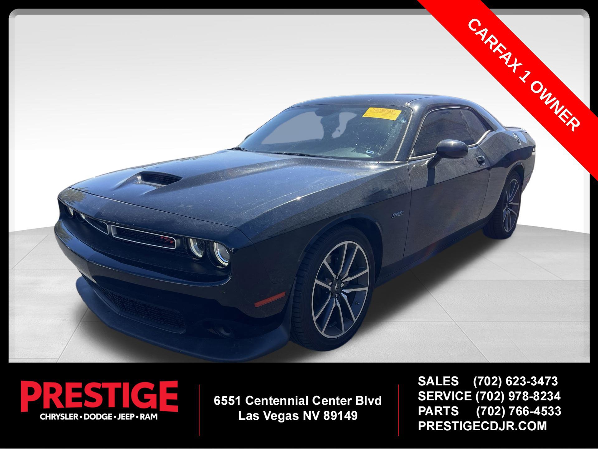 Used 2023 Dodge Challenger R/T RWD image 1