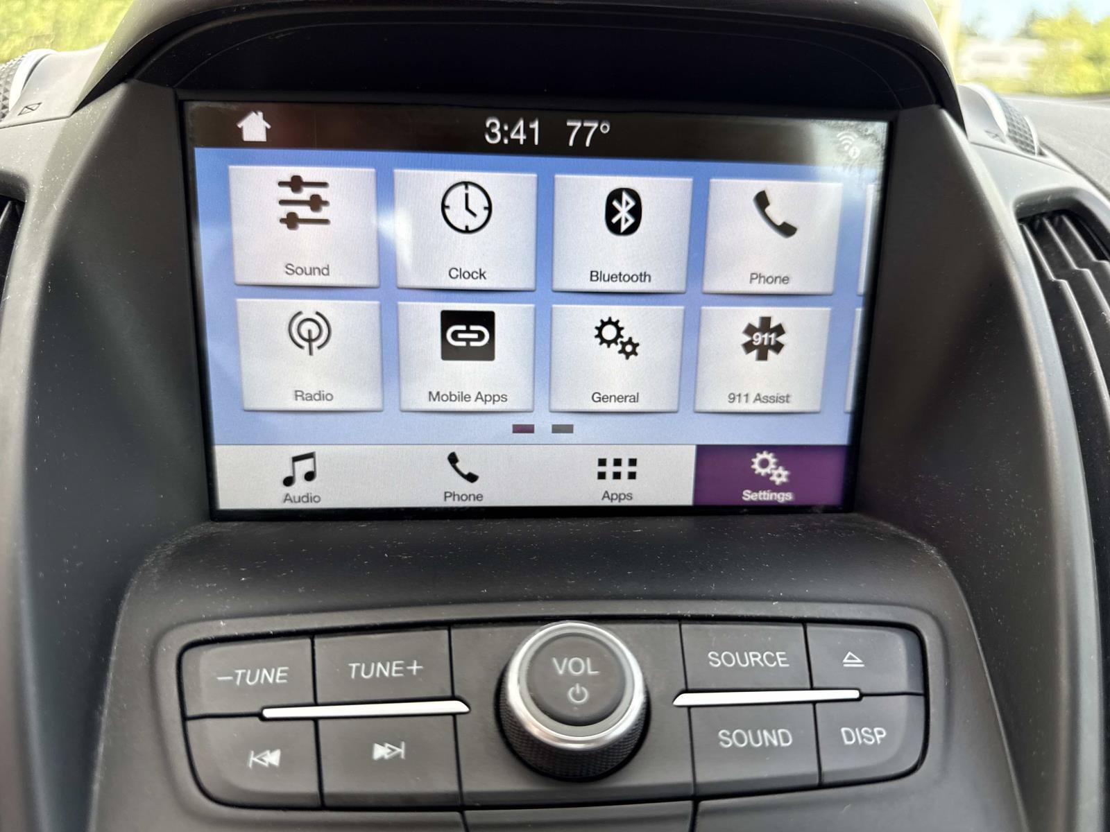 Used 2018 Ford C-MAX SE w/ Equipment Group 201A FWD image 23