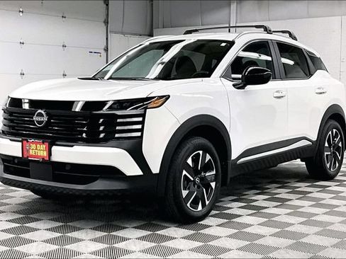 New 2026 Nissan Kicks SV w/ Cold Weather Package AWD/4WD image 2