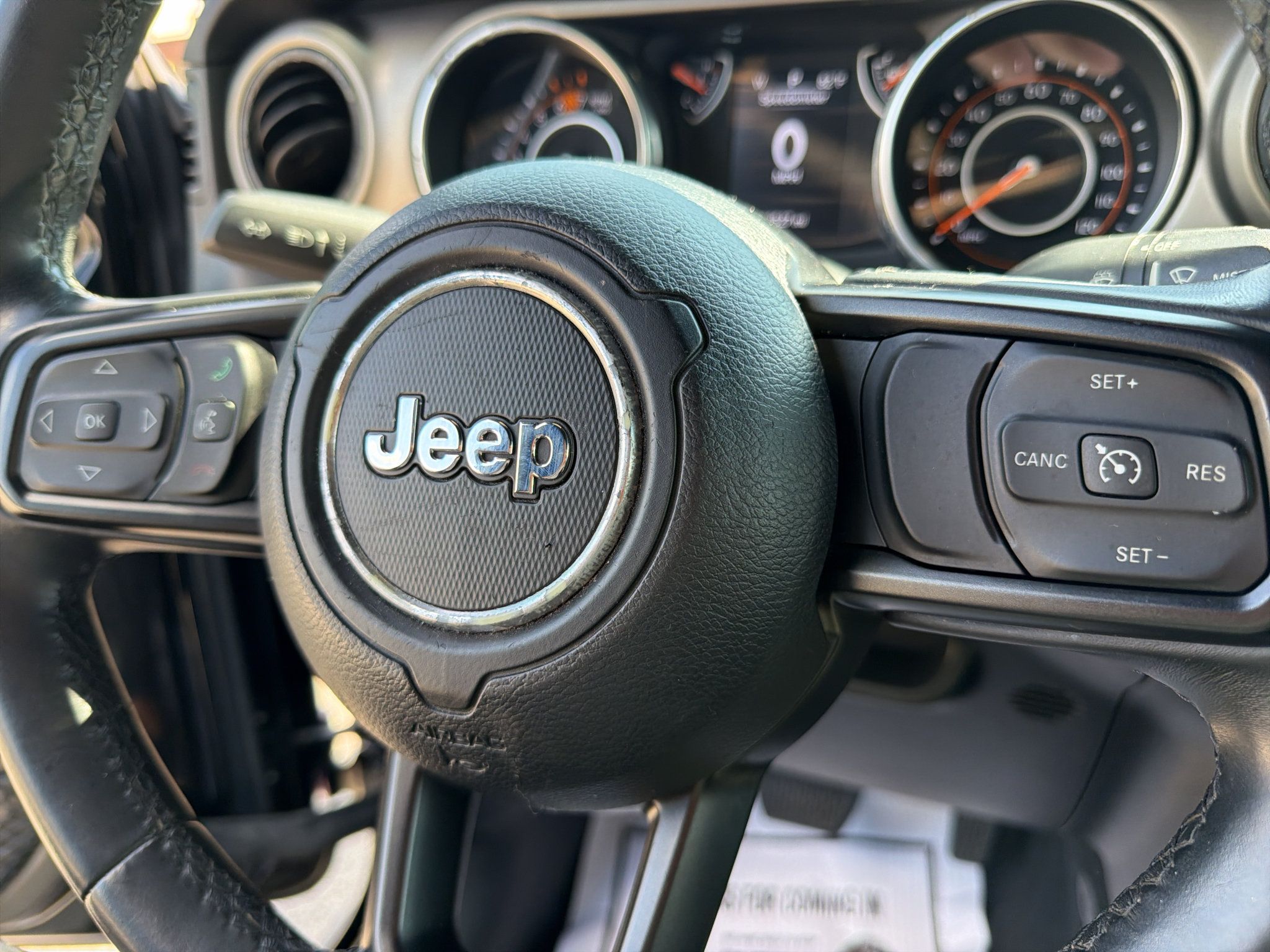 Used 2018 Jeep Wrangler Sport AWD/4WD image 23